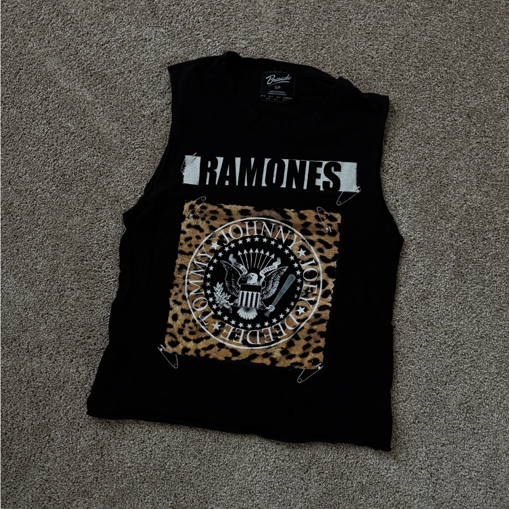 Ramones cut off tank